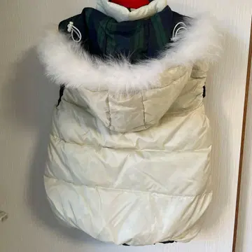 엠즈! 후드 부착 다운 베스트 화이트 리버서블 M 사이즈