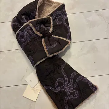 아키아카네 머플러