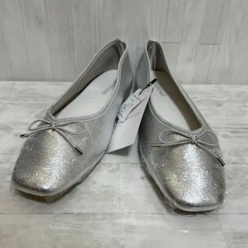 [ 새상품 ] OPAQUE.CLIP 플랫 발레 슈즈 실버 24cm