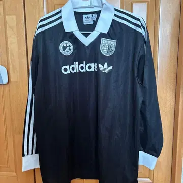 adidas originals 피케 셔츠 L 사이즈