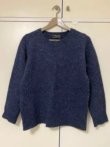 URBAN RESEARCH 네이비 긴팔 스웨터 사이즈 FREE