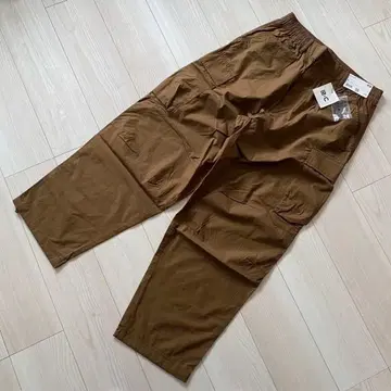 새상품 UNIQLO C 와이드 핏 카고 팬츠 브라운 M