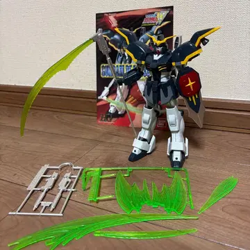 1/100 건담 데스사이즈 전체 페인팅 조립 완료