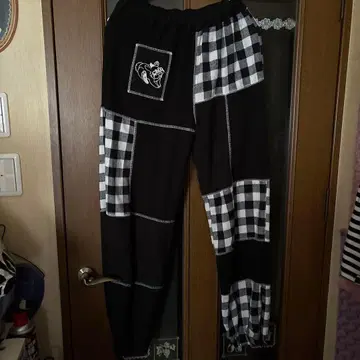 캔디 스트리퍼 패치워크 캐주얼 팬츠 블랙