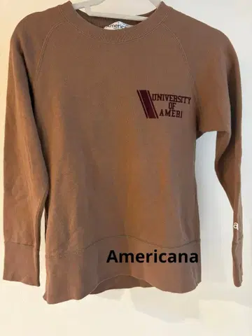 Americana 아메리카나 유니버시티 맨투맨 모카S