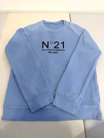 누메로벤투노 트레이닝복