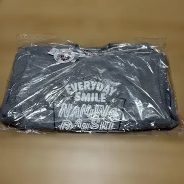 [미사용 새상품] 나니와단시 GU 콜라보 맨투맨 M 사이즈 그레이