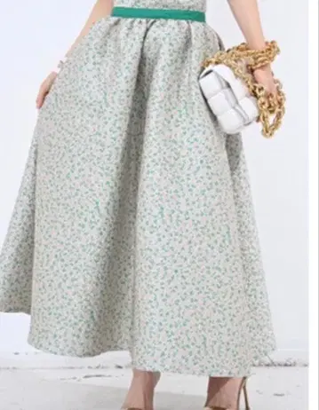 OBLI 그린 자카드 스커트