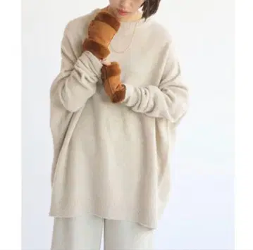 [ 새상품 ] 울 캐시미어 와이드 크루넥 풀오버 이에나 생성