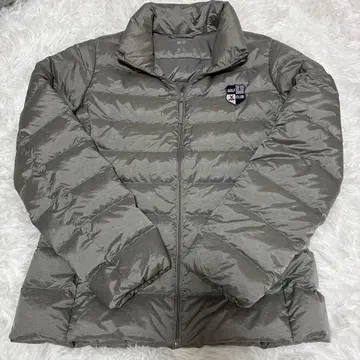 컨디션 최상 유니클로 울트라 라이트 다운 골프 경량 따뜻함