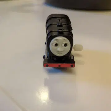 토마스 캡슐 프라레일 네빌