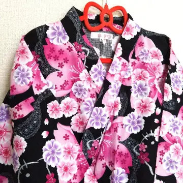 [ 키티와 꽃무늬 진베이 ]