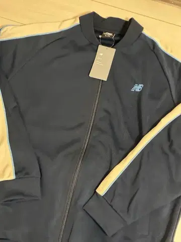 new balance AMJ45684 저리 XL 네이비