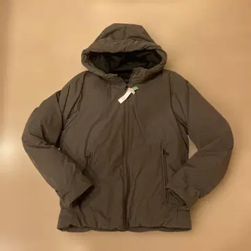 다크 그레이 후드 부착 다운 자켓 나노 유니버스