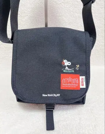미사용급 맨해튼 포티지 스누피 콜라보 숄더백