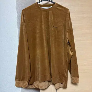 [ 미착용 새상품 ] N(N) 벨로아 긴팔 티셔츠 브라운