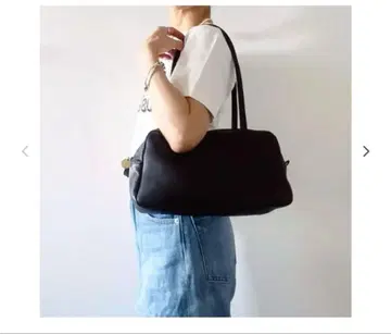 Yucchino (유키노) 스몰 보스턴 블랙 미사용