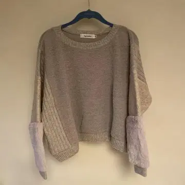 [새상품] 밀라노 니트 38 사이즈