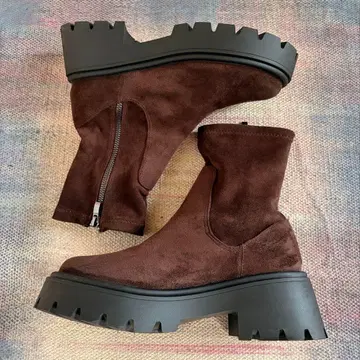 Welleg 통굽 스트레치 숏부츠