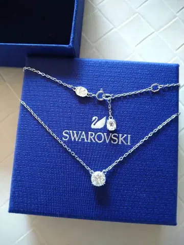 스와로브스키 목걸이 Stilla 화이트 SWAROVSKI