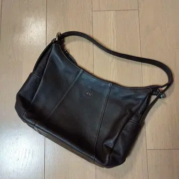 K 로고 키타무라 숄더백 다크 브라운