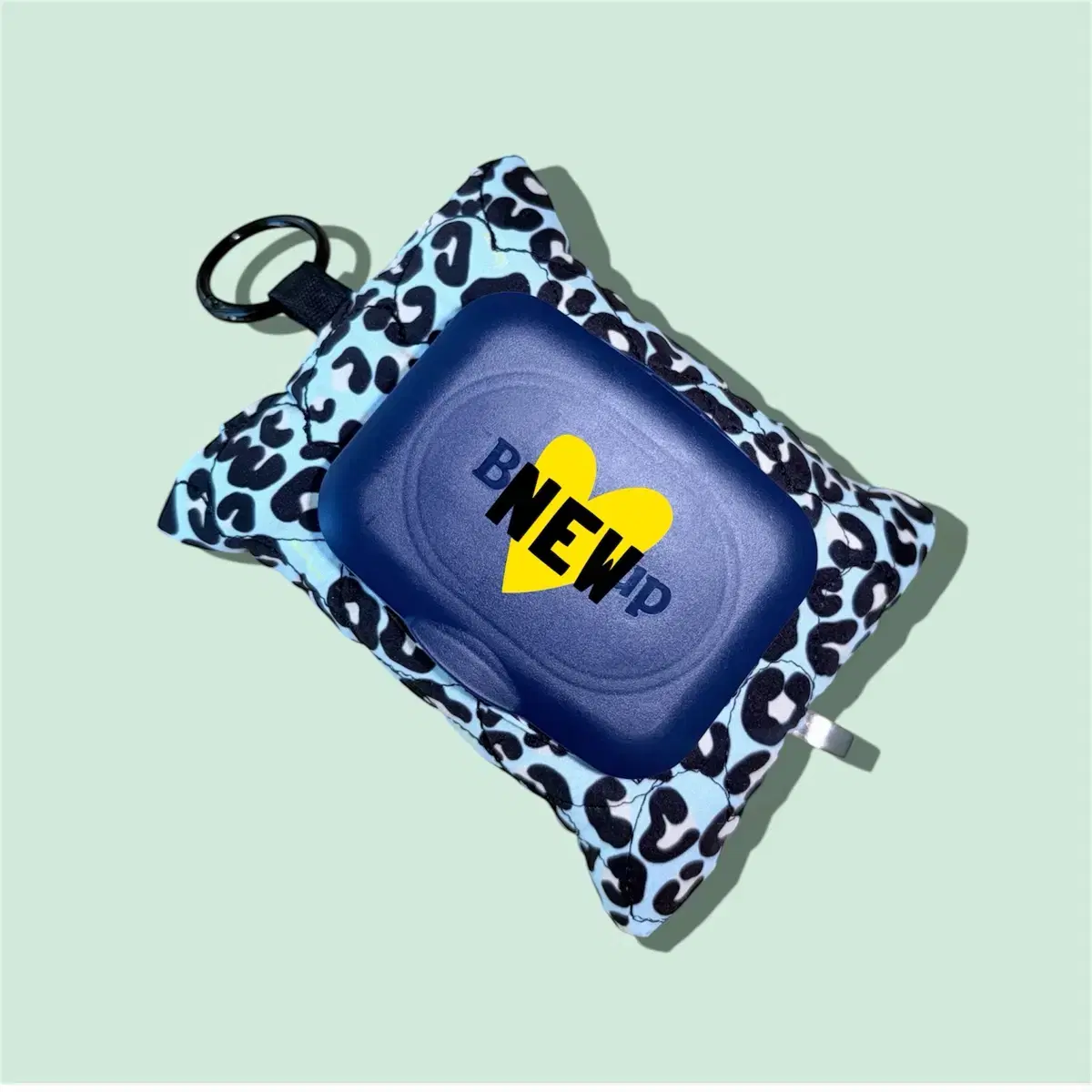 Christmas Gift Special 1+1 Mini Wet Wipe Pouch Case Leopard Quilted Heart