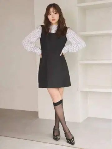 백리본 디테일 미니 원피스 LILY BROWN 릴리 브라운