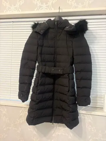 ZARA 퍼 트리밍 다운 자켓 블랙