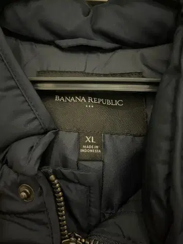 BANANA REPUBLIC 네이비 다운 베스트 XL