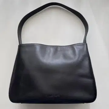 마가렛호웰 블랙 가죽 원 숄더백
