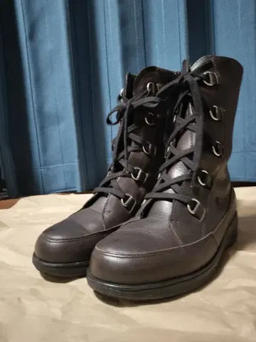 핀 컴포트 레이스업 부츠 LEGERO 천연 가죽 브라운 747