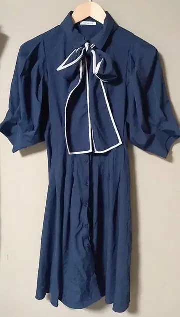 OLIVE des OLIVE 아울렛 레이스업 원피스 네이비