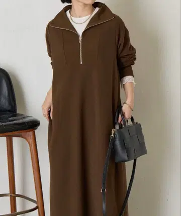 Jena espace merveilleux 하프 지퍼 파일 원피스