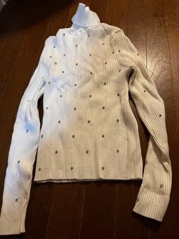 ZARA, 큐빅 터틀넥 스웨터 L