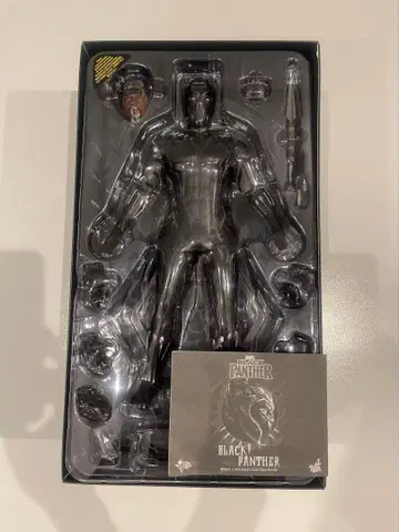 핫토이즈 티차카 블랙팬서