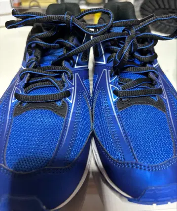 미즈노 신발 23.5cm