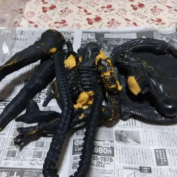 에이리언 피규어