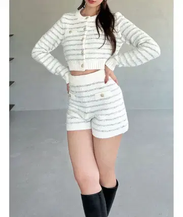 RESEXXY 트위드 보더 니트 가디건 셋업