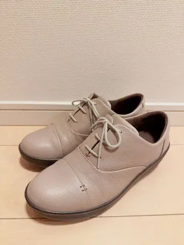 ACHILLES SORBO 베이지 가죽 신발 24cm