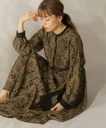 어반 리서치 소니 라벨 다마스크 프린트 원피스