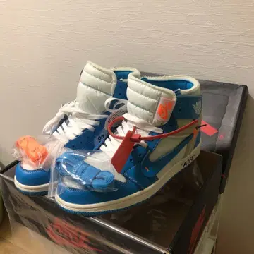 스니커즈 화이트 파랑