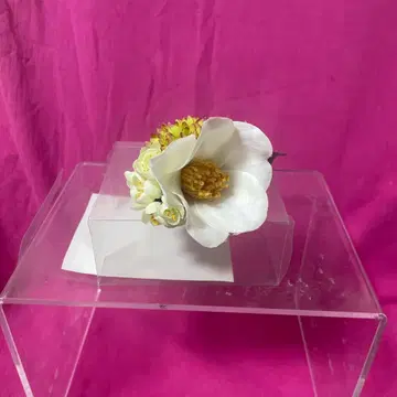 꽃 헤어 클립 화이트 그린