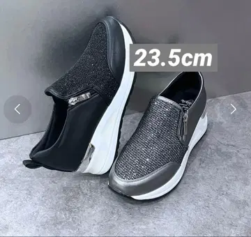 enchanted (엔챈티드) 슬립온 스니커즈