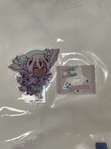 메이드 인 어비스 몽환룩 파프타 아크릴 스탠드