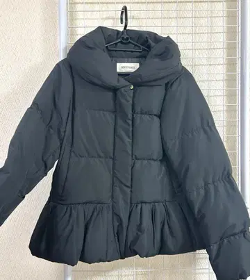 MISCH MASCH 페플럼 숏 다운