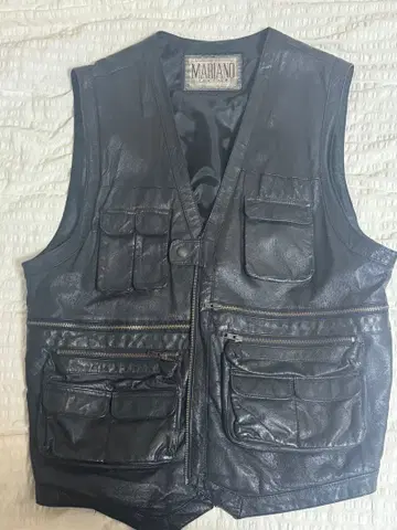 MARIANO 블랙 가죽 베스트