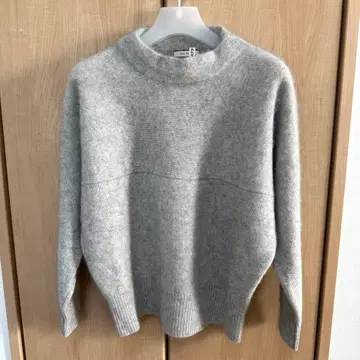 데프레 복슬복슬 돌먼 슬리브 풀오버 니트 라이트 그레이 S