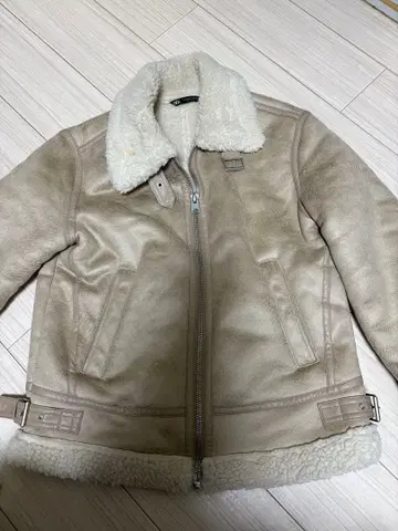 ZARA 가죽 시어링 자켓 베이지