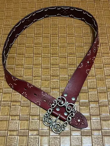 00s rujeans 버클 가죽 벨트 / 주홍색 스터드 & 스티치 y2k