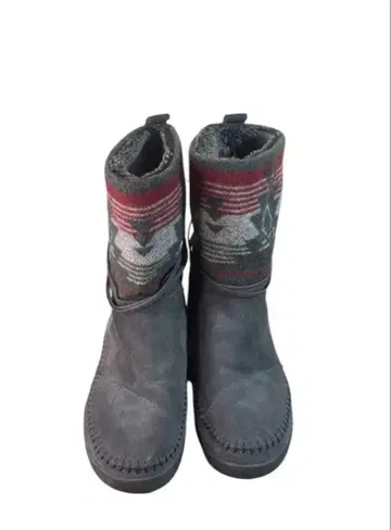 TOMS 그레이 스웨이드 부츠